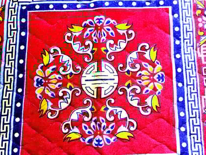 Omkar by R3 Inc. Pooja Chenille aasan (25 x25) Set of 2 (Chenille Pooja Aasan - Red)