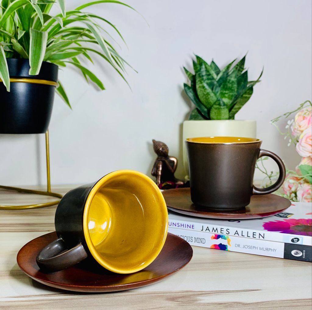 Homefrills Ceramic Hand Crafted Glossy Ceramic Tea/Coffee Cups Combo with Wooden Saucer (Brown) Suitable for Coffee, Tea, Juice, Cappuccino, etc. (150ml) Set of 2