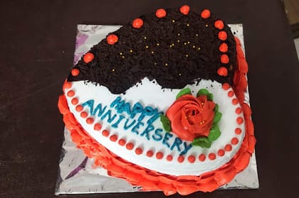 Heart Cake Special Cake Anniversary Cake [500 Grams]