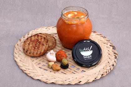Italian Meatbal Soup __ Mini Soup Matki [250ml | Mini],Whole Wheat Garlic Bread[2pcs]