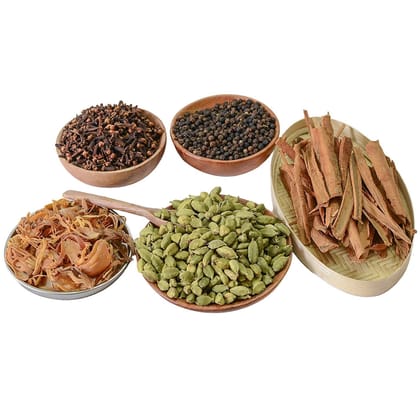 Special Gift Pack of Kerala Spices – 50 gm of Cardamom, Black Pepper, Kerala Cinnamon, Clove & Mace
