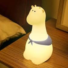 Savvy Bucket || Silicone Cute Giraffe Table Lamp ||