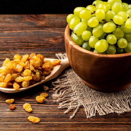 Premium Seedless Green Raisins