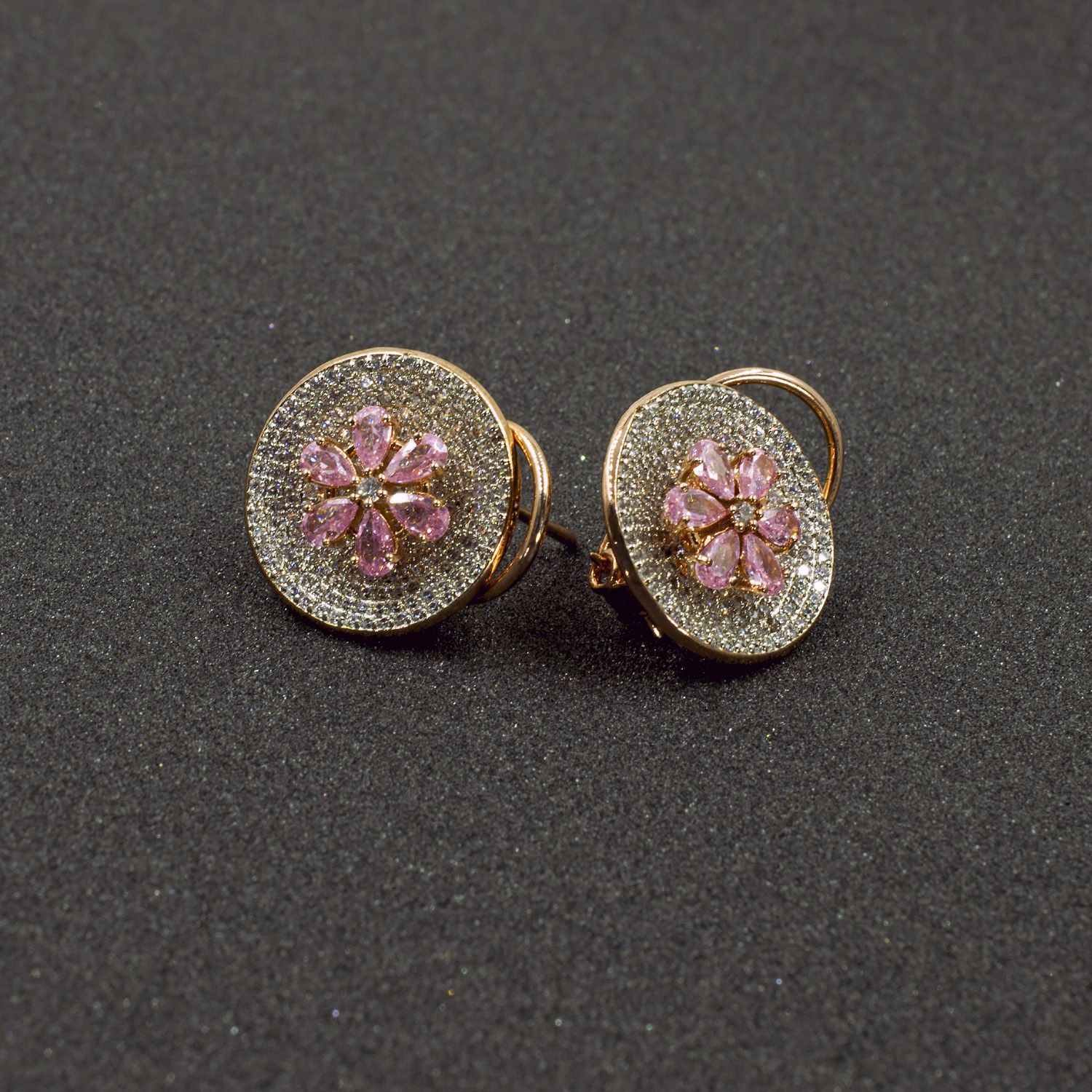 Buy Diamond Earrings Designs | Latest Diamond Jewellery Collection