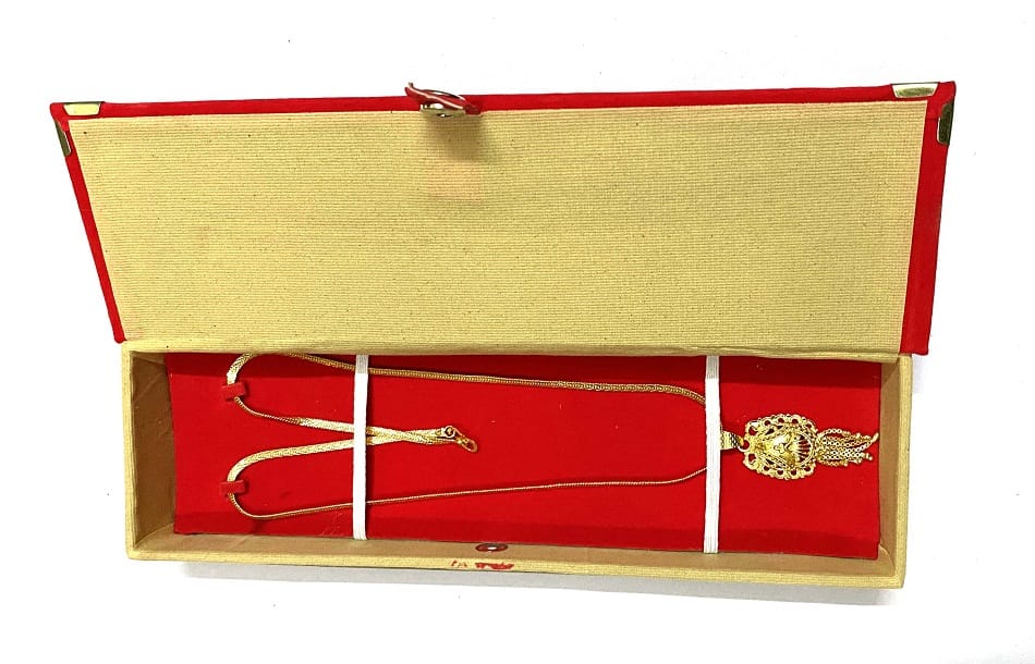 Darshik Traders Velvet Chain Box Jewellery box Red for Men & Women Wedding Jewellery Gift Box size 10x3" inch (Red 1 Pcs)