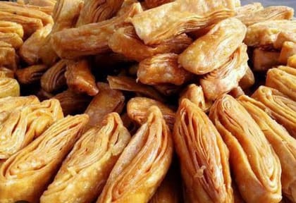 Puri Khaja Puri Khaja