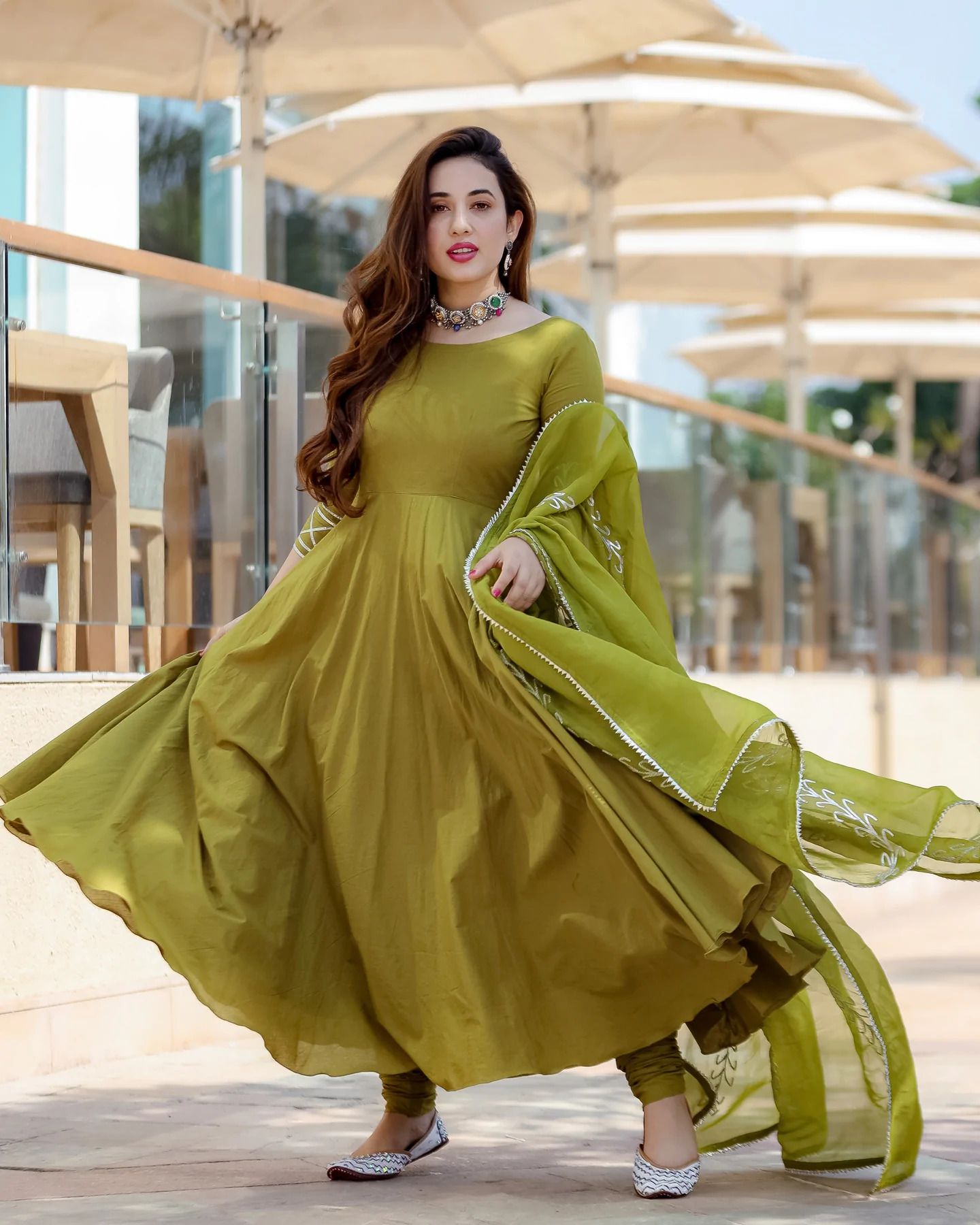 SKYDYEING Women Kurta and Dupatta Set Viscose Rayon