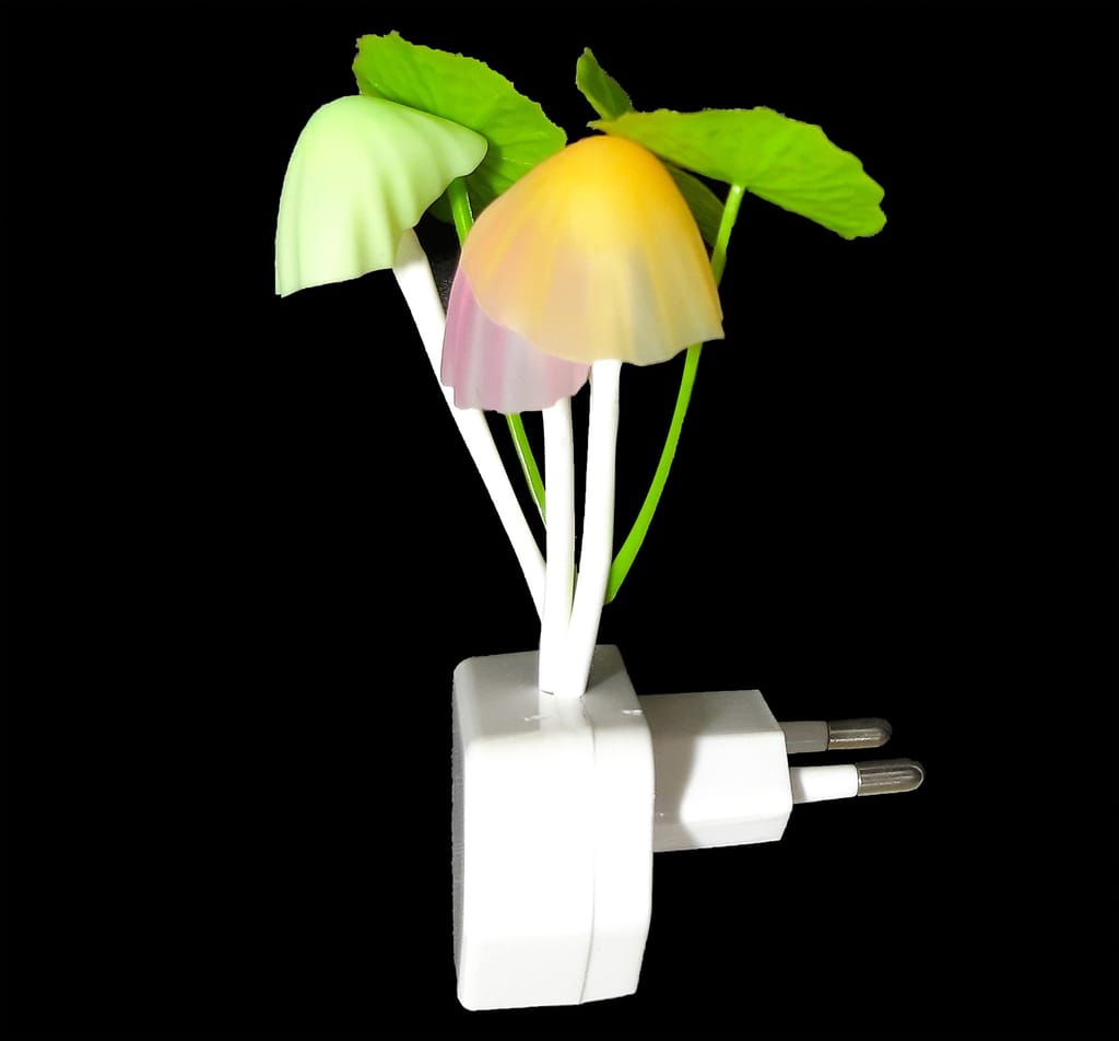 ZURU BUNCH Colorful LED Mushroom Night Light Bed Lamp Home Illumination Light sensor, Mushroom Light Night Lamp