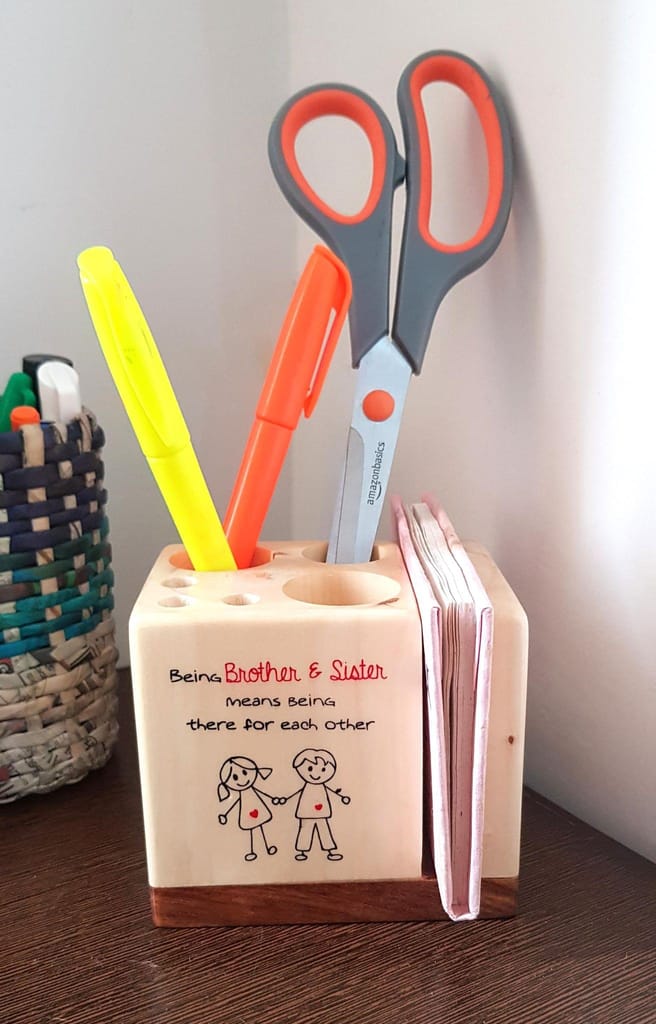 IVEI Sibling Pen Stand Cube with Mobile Holder - Rakhi gifts for brother and sister