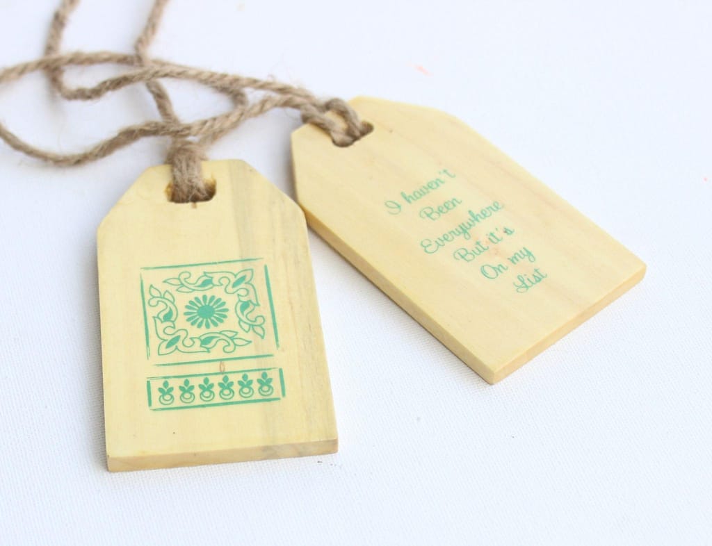 IVEI Wooden Luggage Tags (Set of 2)
