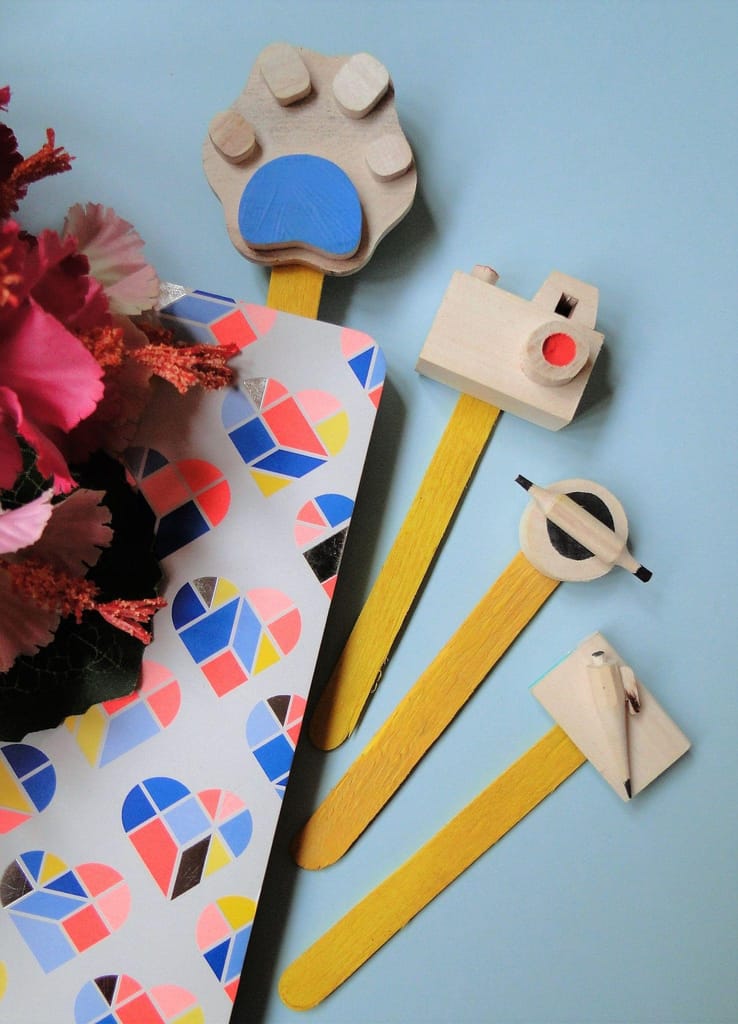 IVEI Wooden Miniature Bookmark - Set of 4