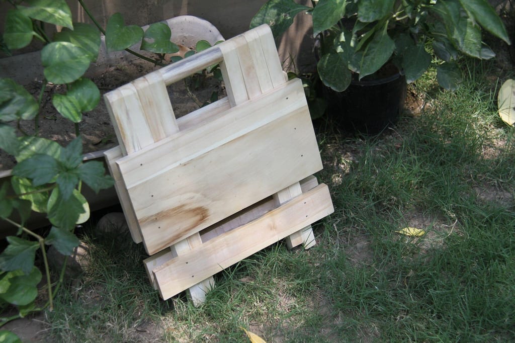 IVEI Wooden Portable Folding Table