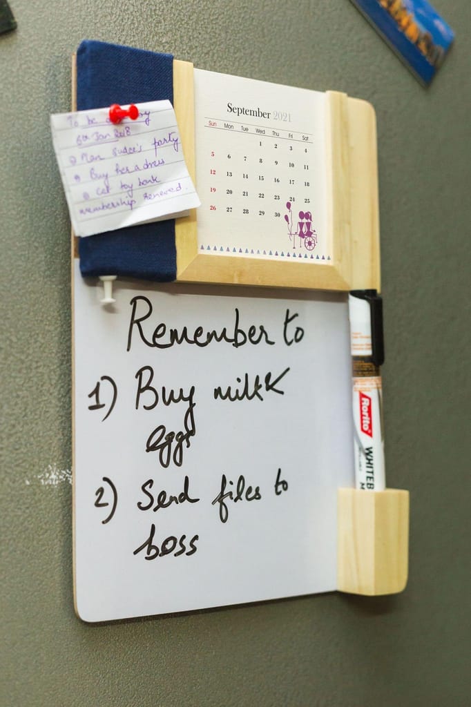 IVEI Warli Utility To-Do Calendar Magnet