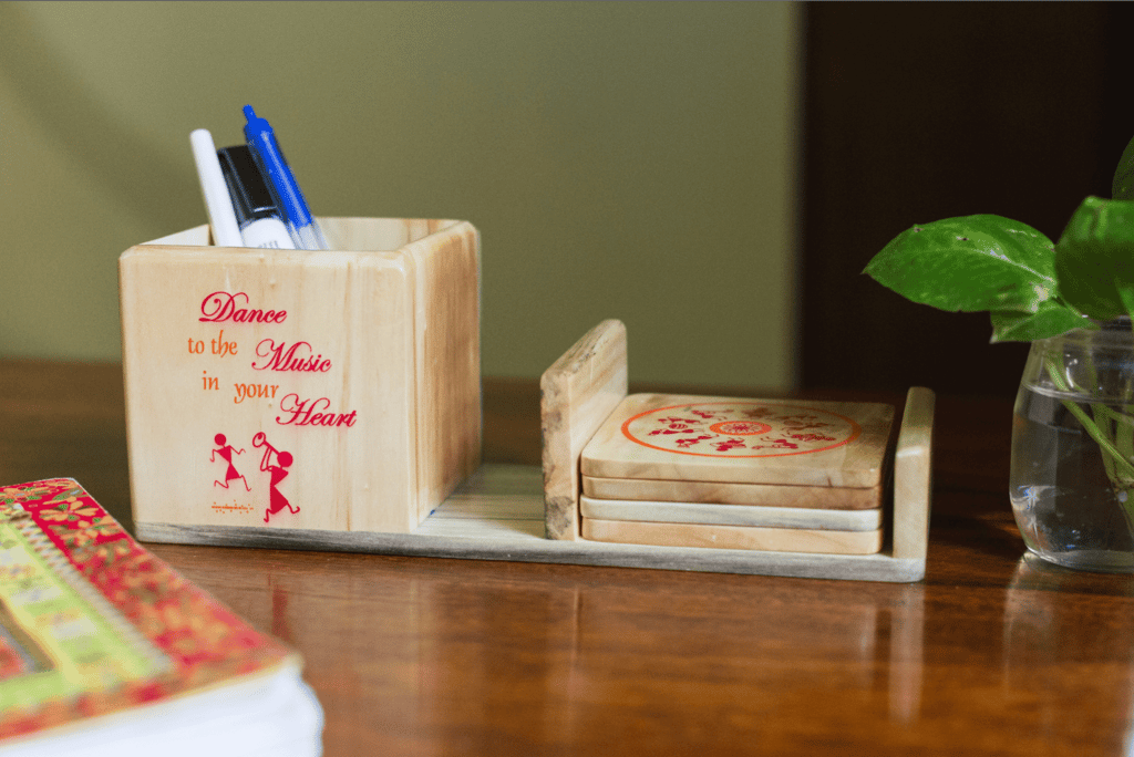 IVEI Warli Music Desk Organizer with Coasters