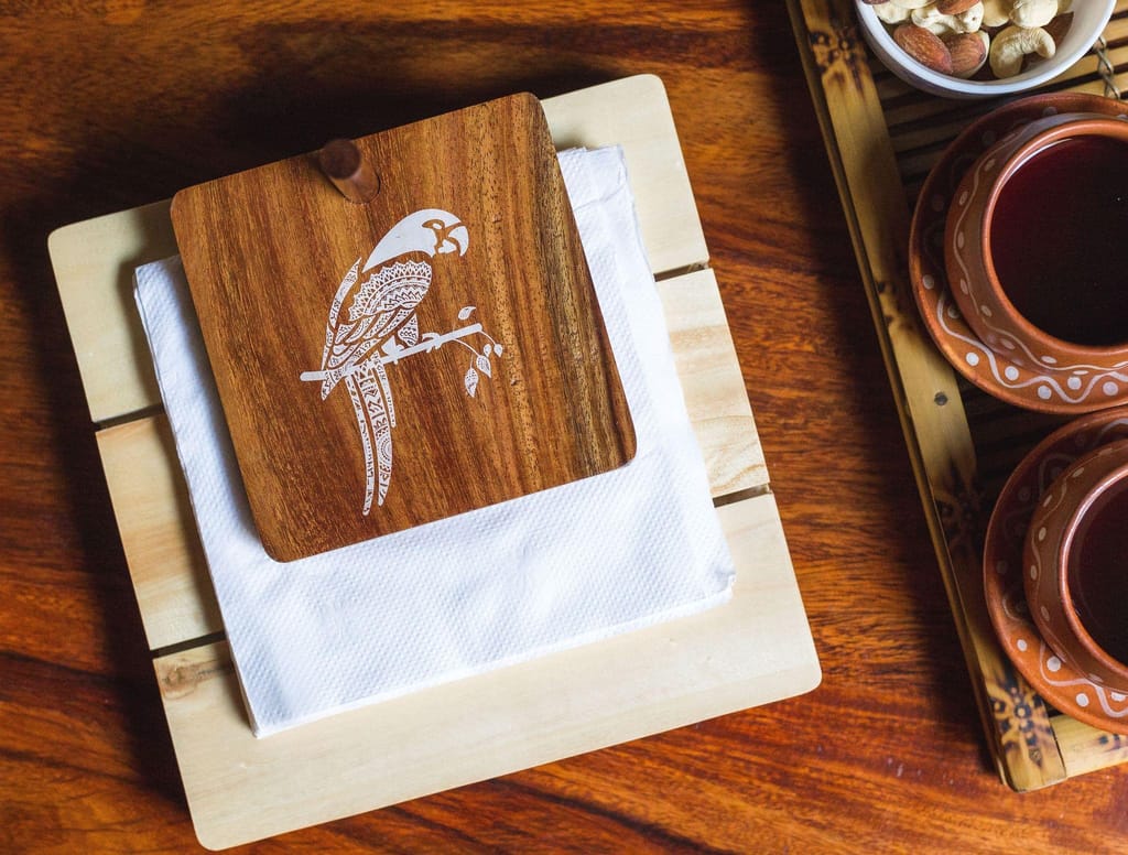 IVEI Mandala Solid Rosewood Napkin Holder - Parrot