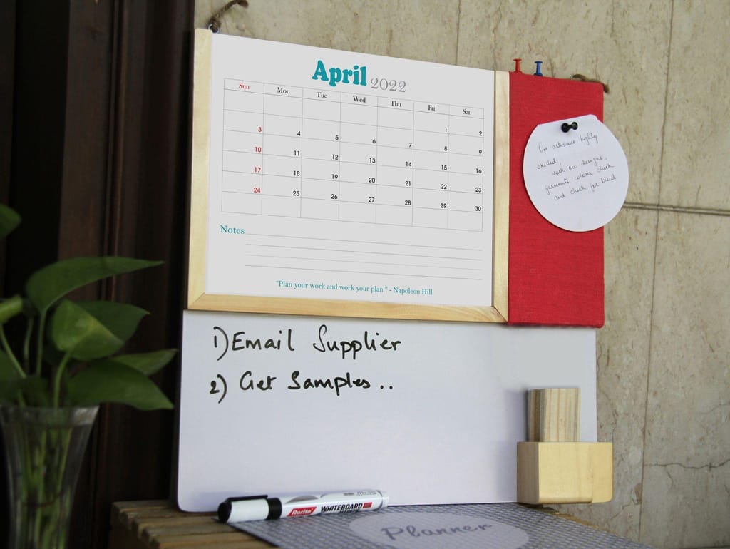 IVEI Planner with Pin Board and Whiteboard