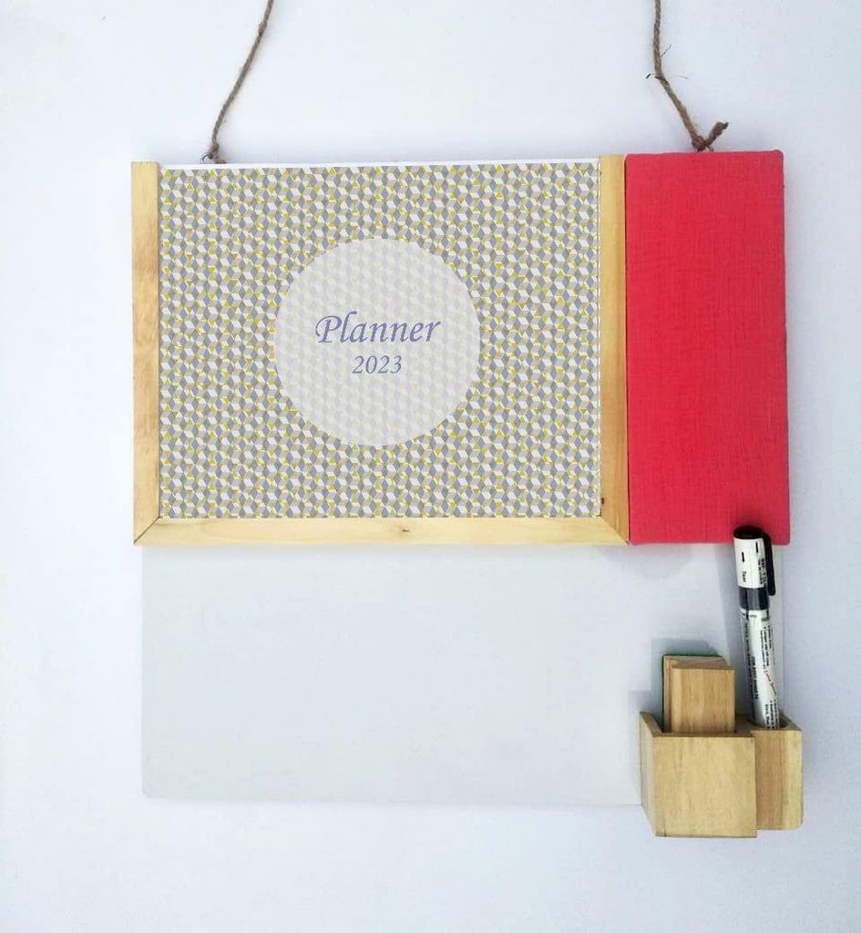 IVEI Planner with Pin Board and Whiteboard