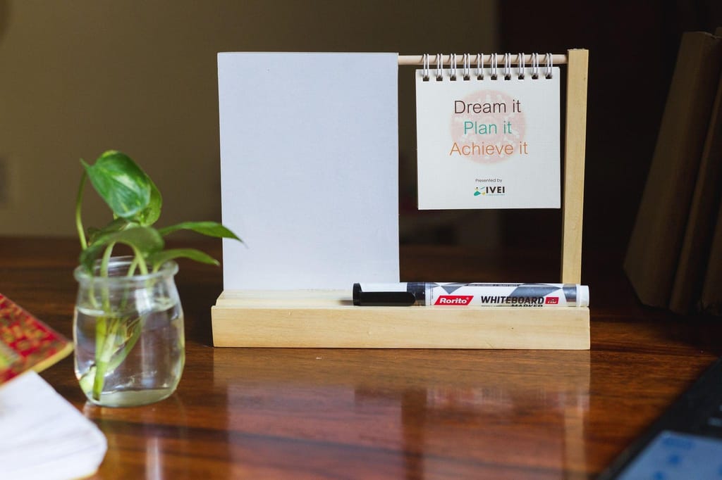 IVEI Warli Desk Calendar with Whiteboard
