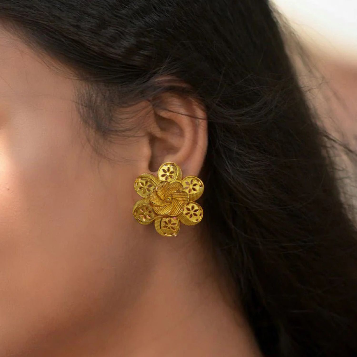 Minimalist Glam Gold Floral Drop Earrings