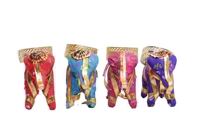 Dbeautify's Elephant Candle Stand with 2g Tea Light Candle, Set of 4