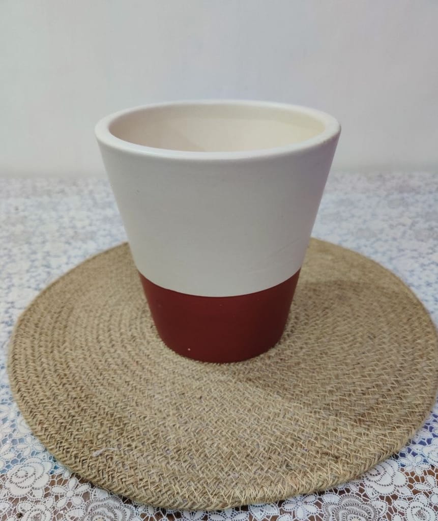 Homefrills Handpainted Ceramic planters Pots for Indoor & Outdoor Home, Garden, Office Decor,Balcony Planters Pot Gamla Size-15 cm Colour-White & puce