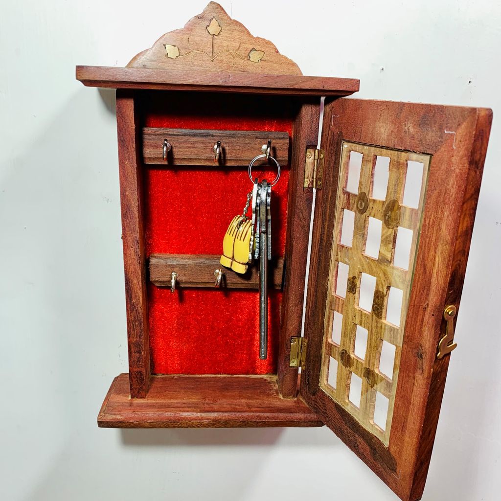 Homefrills Handicraft handmade Premium  Sheesham Wood Key Holder Square Design Key Chain Holder Key Stand ,Key Hanger,Multipurpose,Key HookRackOrganise  for Home, Shop, Store & Office