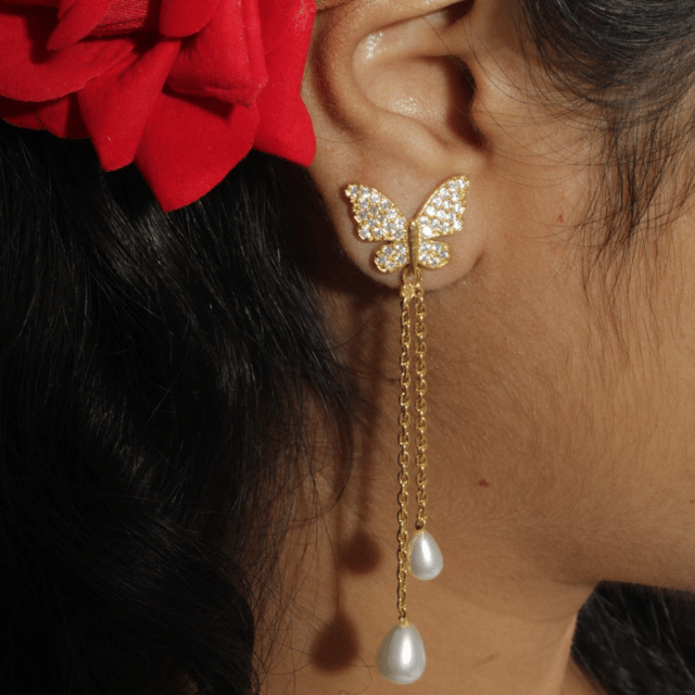 Triple Chain Crystal Hidden Helix Earring – The Curated Lobe