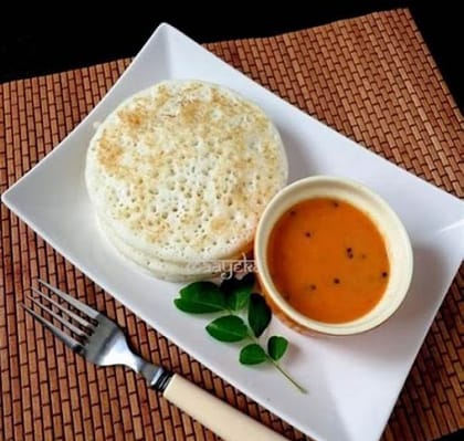 SET DOSA (3 TATTU DOSA + SAMBAR + CHATNI)