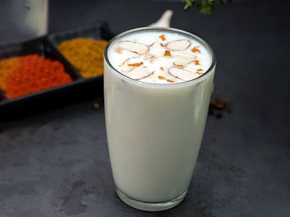Lassi __ Lassi - Sweet
