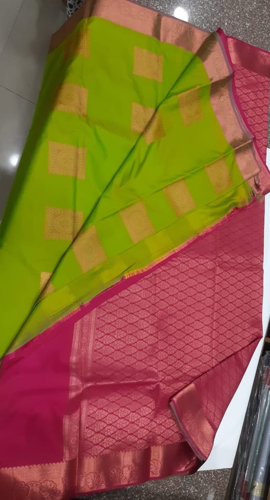 Woven, Solid/Plain Pure Silk Saree parrot green color saree with perfect pink color and blouse