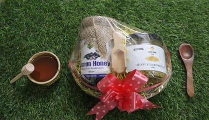 Combo Gift Pack (Jamun honey & Bee Pollen) with free Honey stick