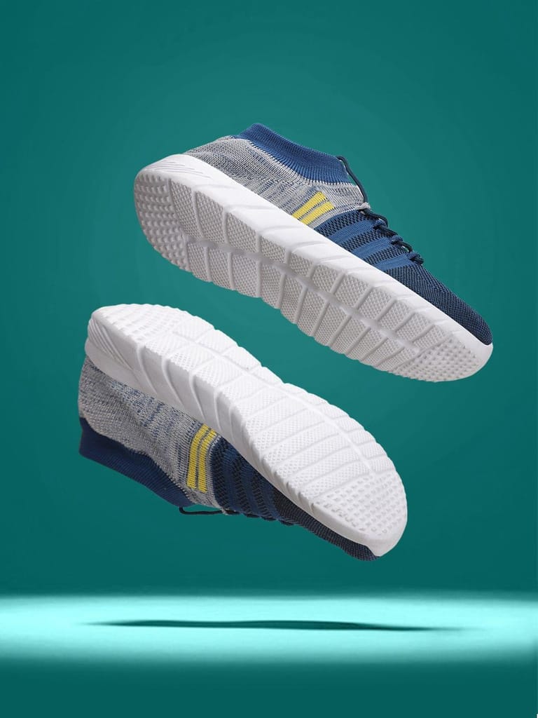 Ontour Trendy Solid Blue Mens Sports Casual Shoes