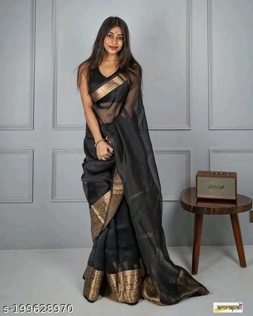 Real Zari Gold Party Wear South Indian Silk Sarees, 6.3 M (With Blouse  Piece) at Rs 1199/piece in Surat
