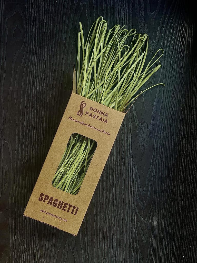 Donna Pastaia Artisanal Pasta | Garlic Chives Spaghetti | No Maida, No Salt, No Preservatives | Proudly Made in India