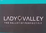 Lady vally