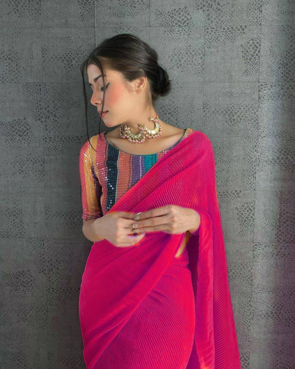 SKY CLOUDSelf Design, Digital Print, Solid/Plain Bollywood Georgette Saree  (Pink)