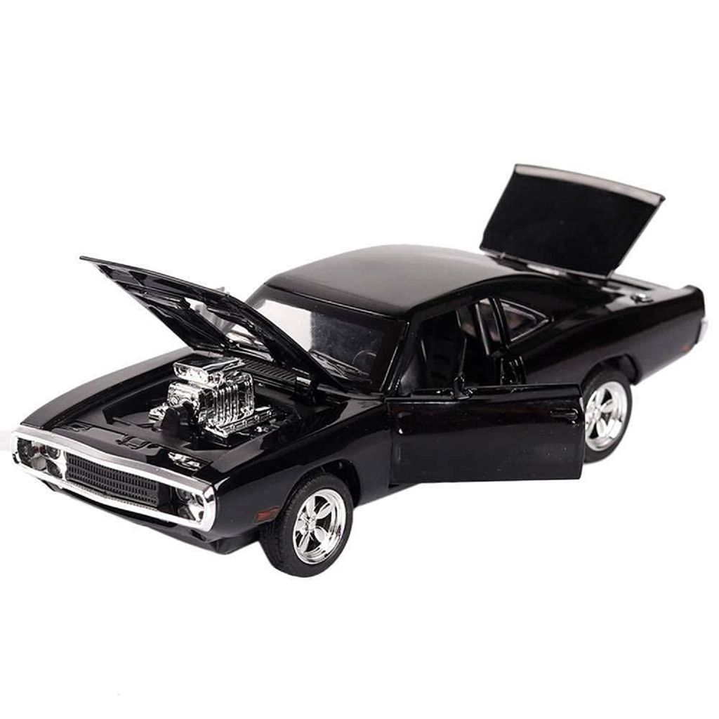 KTRS ENTERPRISE 1:32 Scale Die-Cast Dual-Tone Llnd-Criiser with 6 Openable Doors,Pull Back Action, Blinking Headlights Tail Lights - Toys and Games | Buy online on ZillyBuy