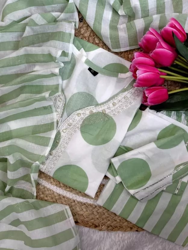 Women Viscose Rayon Kurta, Pant And Dupatta Set