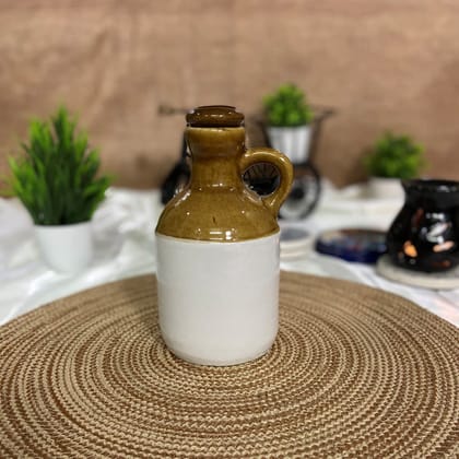 Ceramic Dining Desi Style Mustard Handmade Ceramic 500ml Oil Bottle for Kitchen
