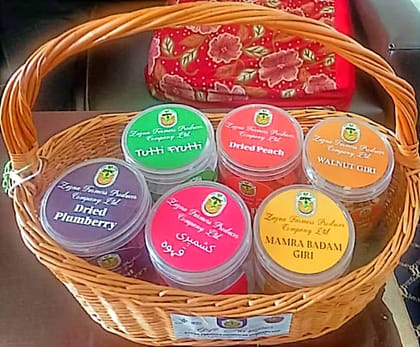 Festival Gift Hamper of 6 Products 500gm each (3000 grams)
