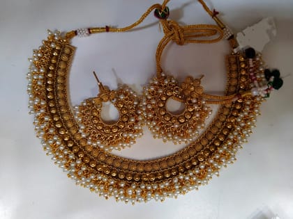 Necklace set