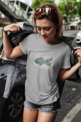 Round Neck T-Shirt (Women) - Little Tamasaba Goldfish (16 Colours)