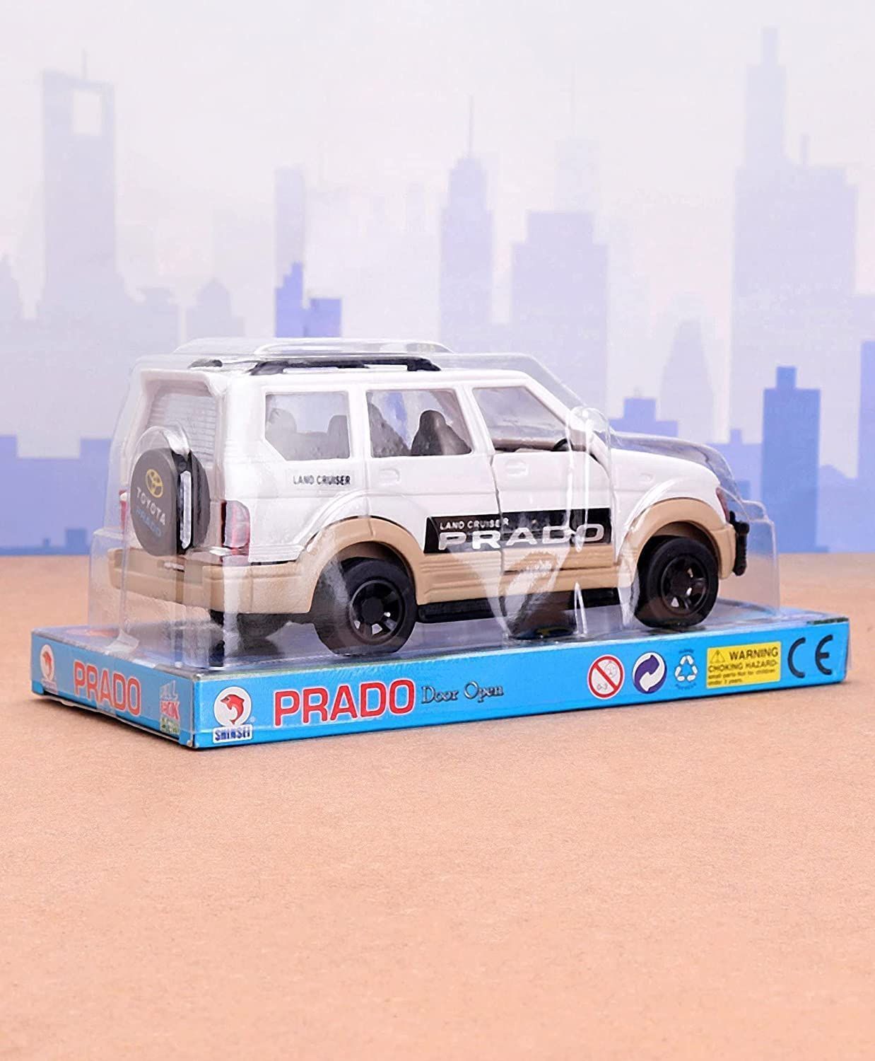 Die-Cast Cars Toys Car Scale Model Push Back Die-Cast Prado Cars Toys for Kids Scaled Model (Color May Vary)