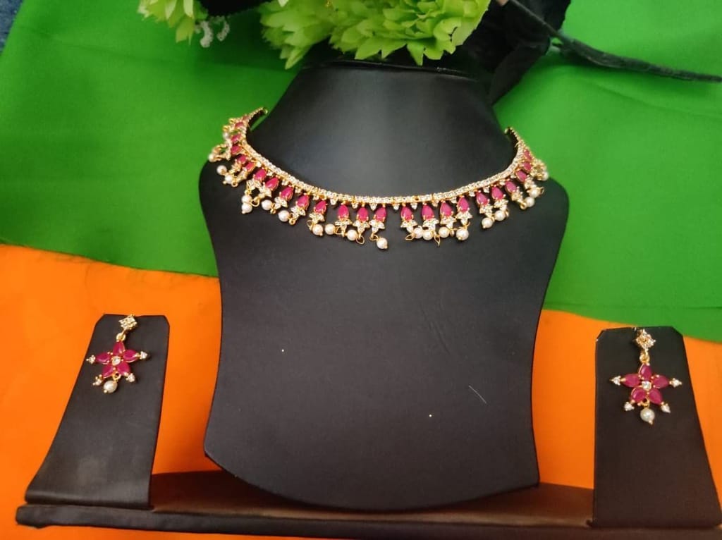 Infinity Jewel's Trendy Red Color Necklace Choker Set For Girls Women