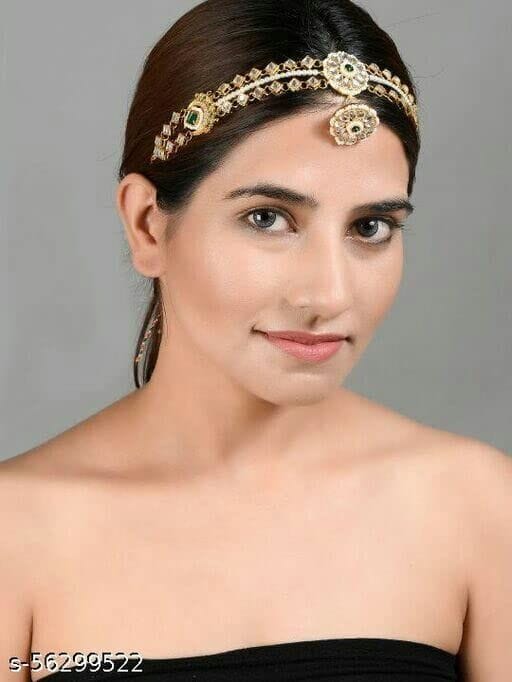 YELLOW KART Mangtika For Women -Traditional Bridal Large Round Pendant Sheeshphool Rajasthani Maang Tikka With Borla, Minakari Kundan And Pearls Mathapatti For Women And Girls, traditional Jewellery (Green)