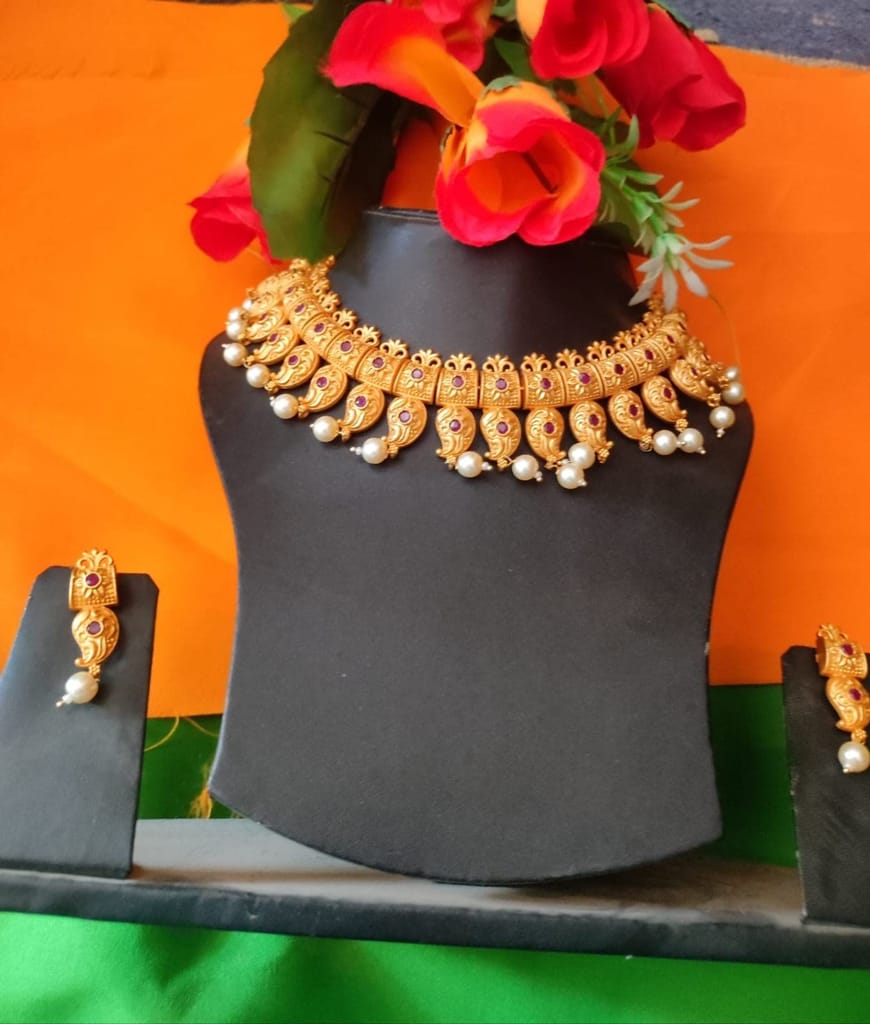 Infinity Jewels 1gm Gold Plated Necklace Set For Women