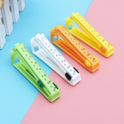 Arshalifestyle  4 Pc Food Sealing Clip used for sealing of packed food stuffs and items to prevent them from contamination.
