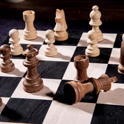 Pawntiff Wooden Chess Board-Default Title