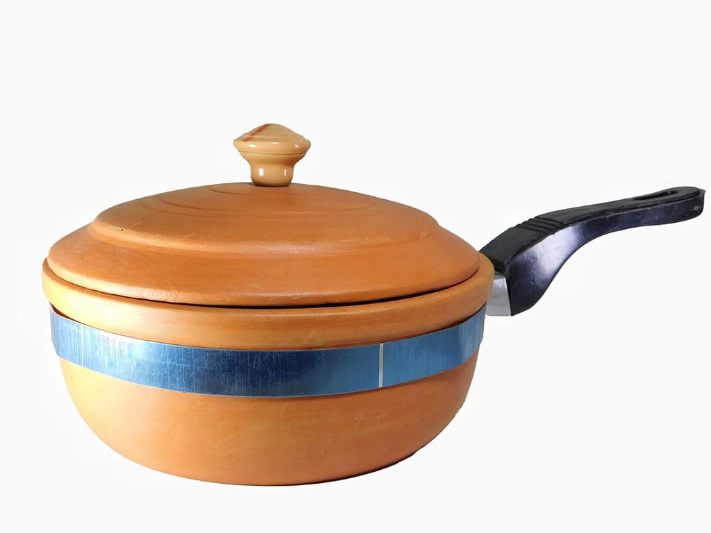 KSI Terracotta Clay Frypan with Lid and Clay Tawa with Wooden Palta Spatula Combo for Kitchen
