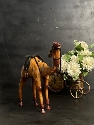 ANTIQUE CAMEL IN LEATHER DECORATIVE ITEM AND SHOWPIECES  HOME DECOR / RESTAURANT DECOR/ OFFICE DECOR/ TABLE DECOR/DRAWING ROOM DECOR / GIFT ITEM